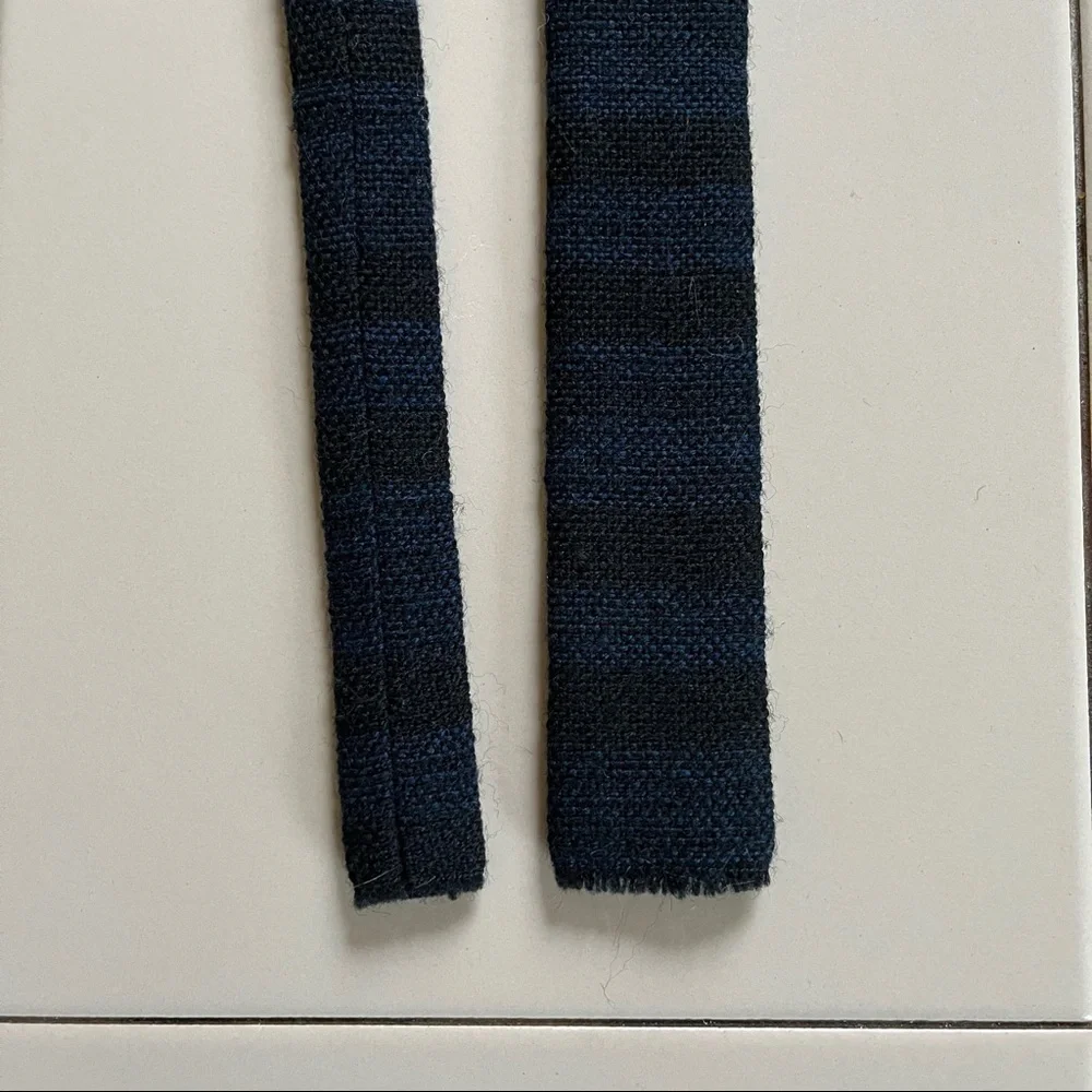 Vintage Woven Handcrest Tie
